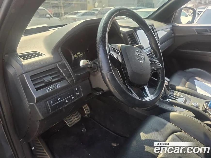 KG Mobility (Ssangyong) Rexton — фото 4