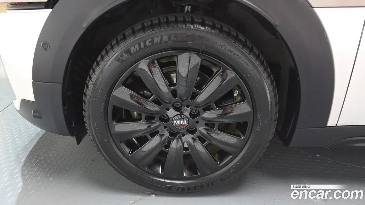 Mini Countryman 2024 из KR, фото 4