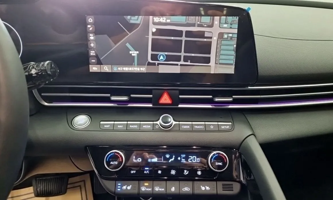 Hyundai AVANTE — фото 3