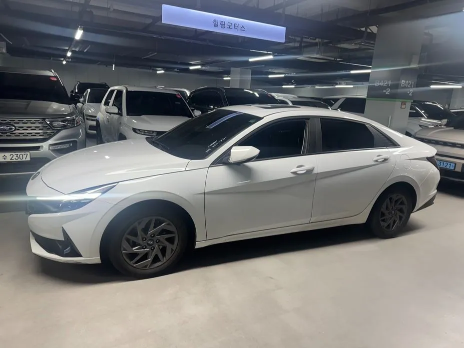 Hyundai AVANTE — фото 4