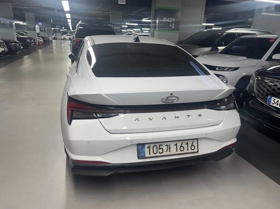 Hyundai AVANTE — фото 5