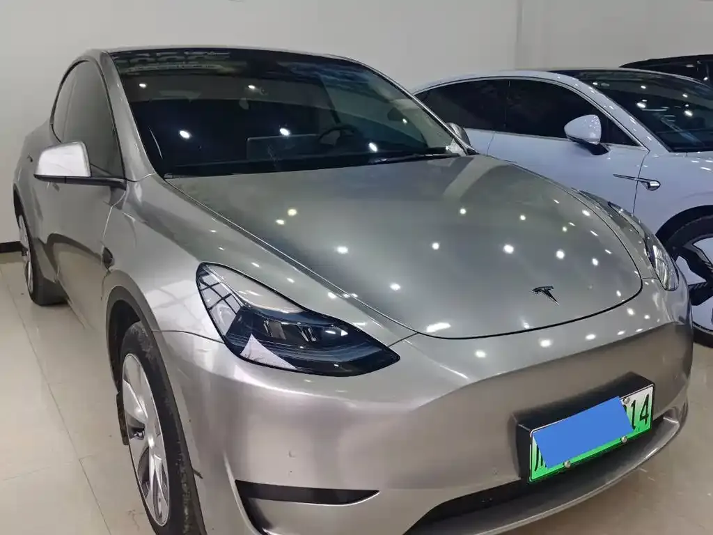 Tesla Model Y — фото 7