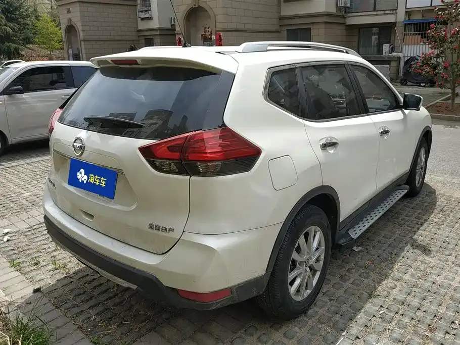 Nissan X-Trail 2021 из CN, фото 3