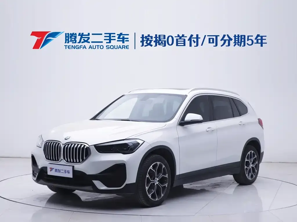BMW X1 — фото 1