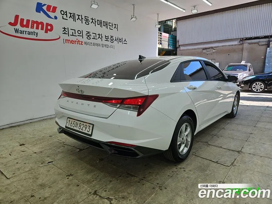 Hyundai AVANTE — фото 2