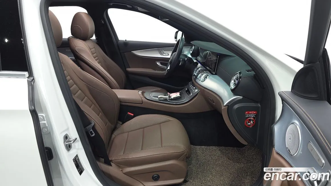Mercedes-Benz E-Class 2021 из KR, фото 8