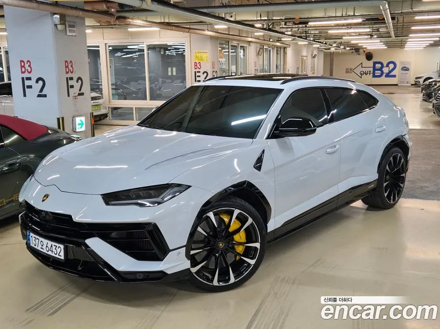 Lamborghini Urus