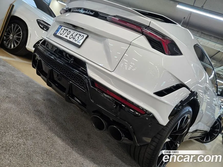 Lamborghini Urus 2023 из KR, фото 8