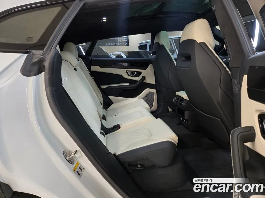 Lamborghini Urus 2023 из KR, фото 4
