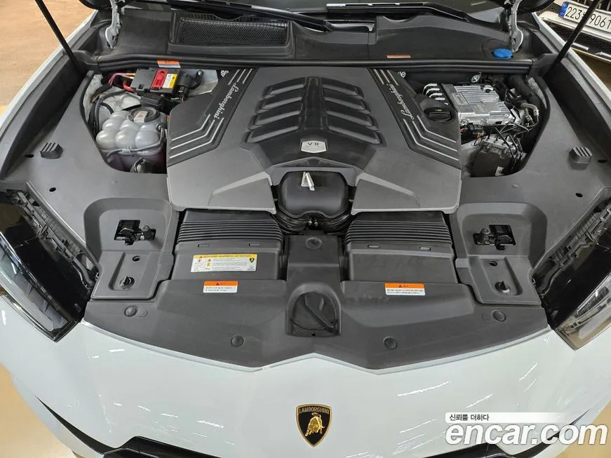 Lamborghini Urus 2023 из KR, фото 9