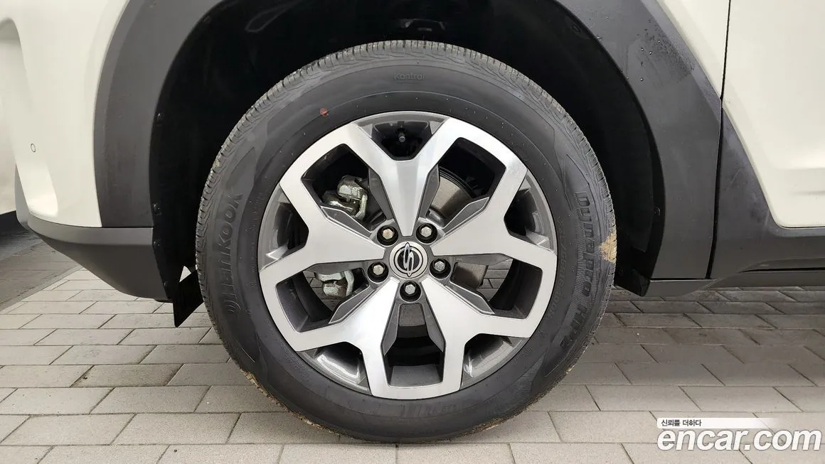 KG Mobility (Ssangyong) Torres — фото 8