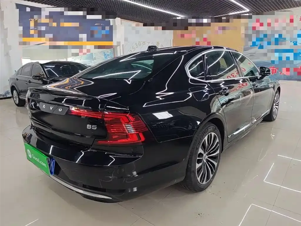Volvo S90 — фото 10