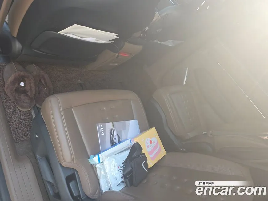 Kia EV9 2024 из KR, фото 2