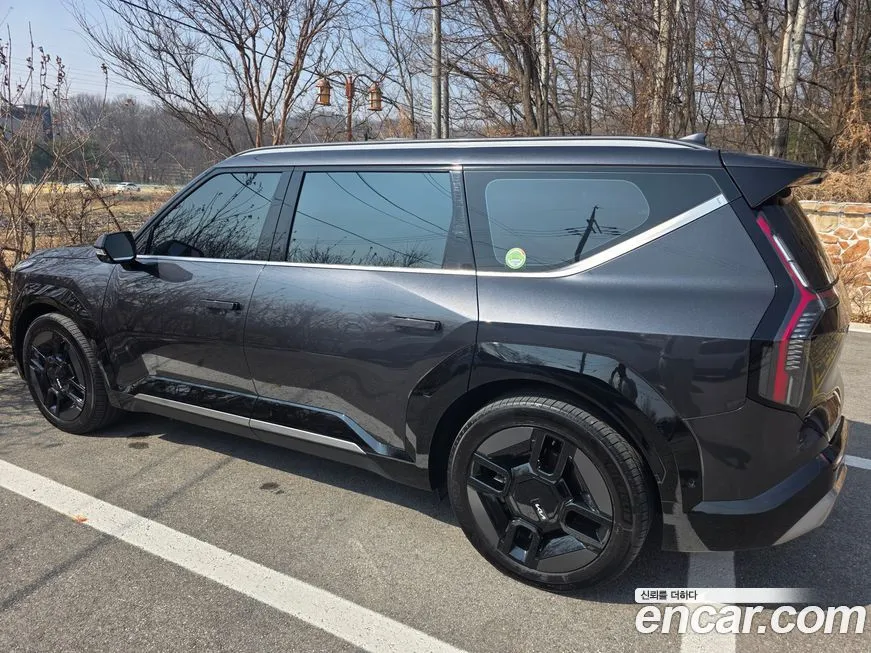 Kia EV9 2024 из KR, фото 5