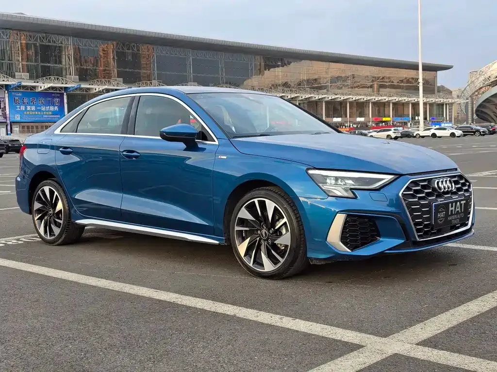 Audi A3 — фото 7