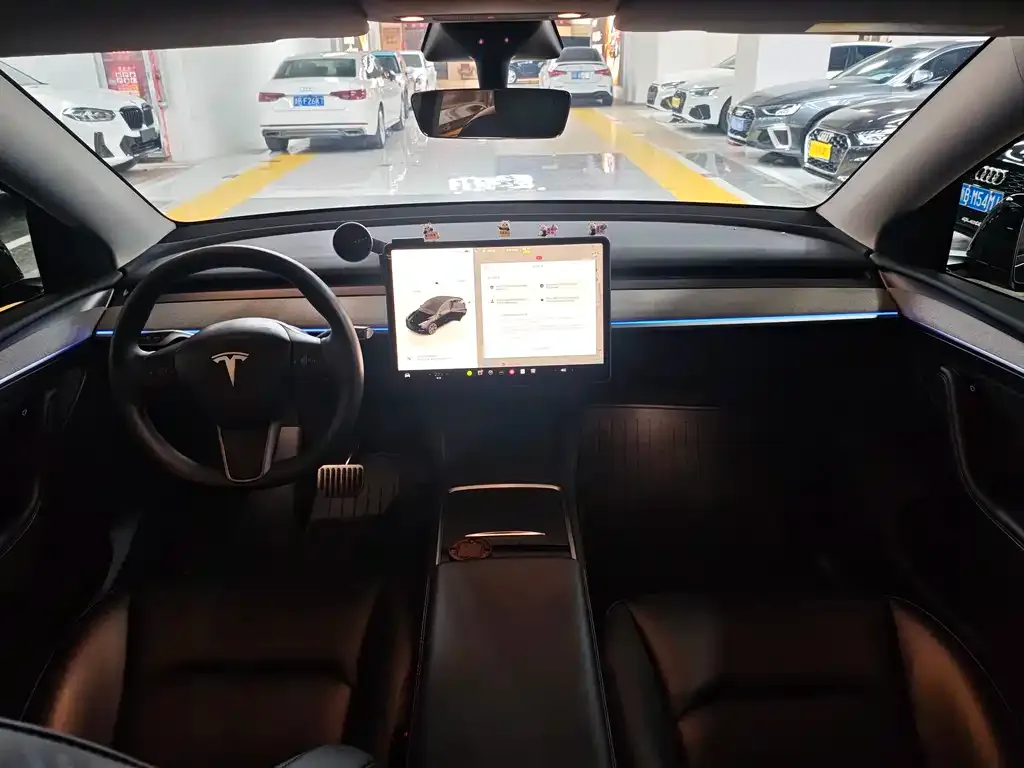 Tesla Model Y 2023 из CN, фото 4