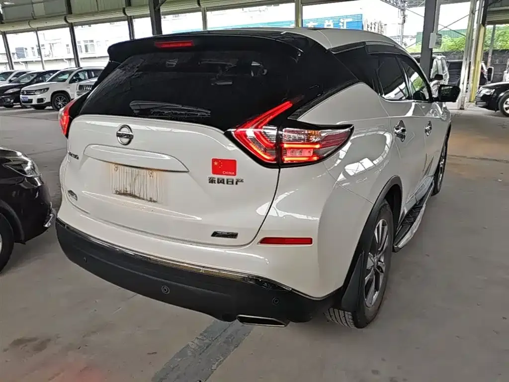 Nissan Murano — фото 10