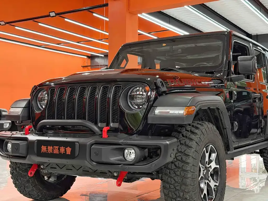 Jeep Wrangler — фото 9