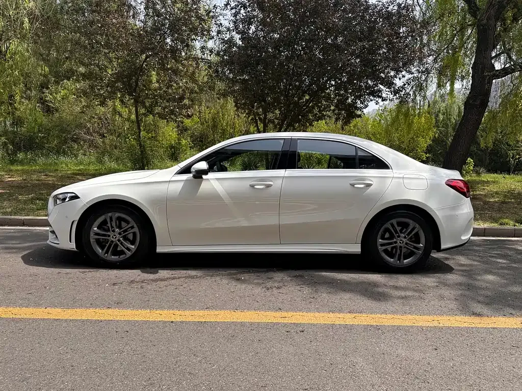 Mercedes-Benz A-Class 2021 из CN, фото 8