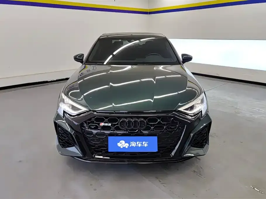 Audi A3 2022 из CN, фото 2