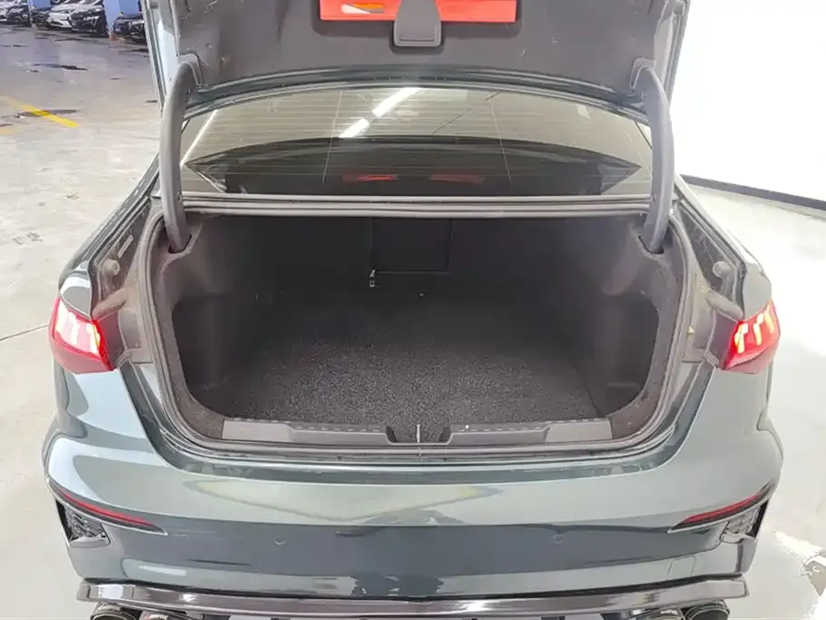 Audi A3 2022 из CN, фото 5