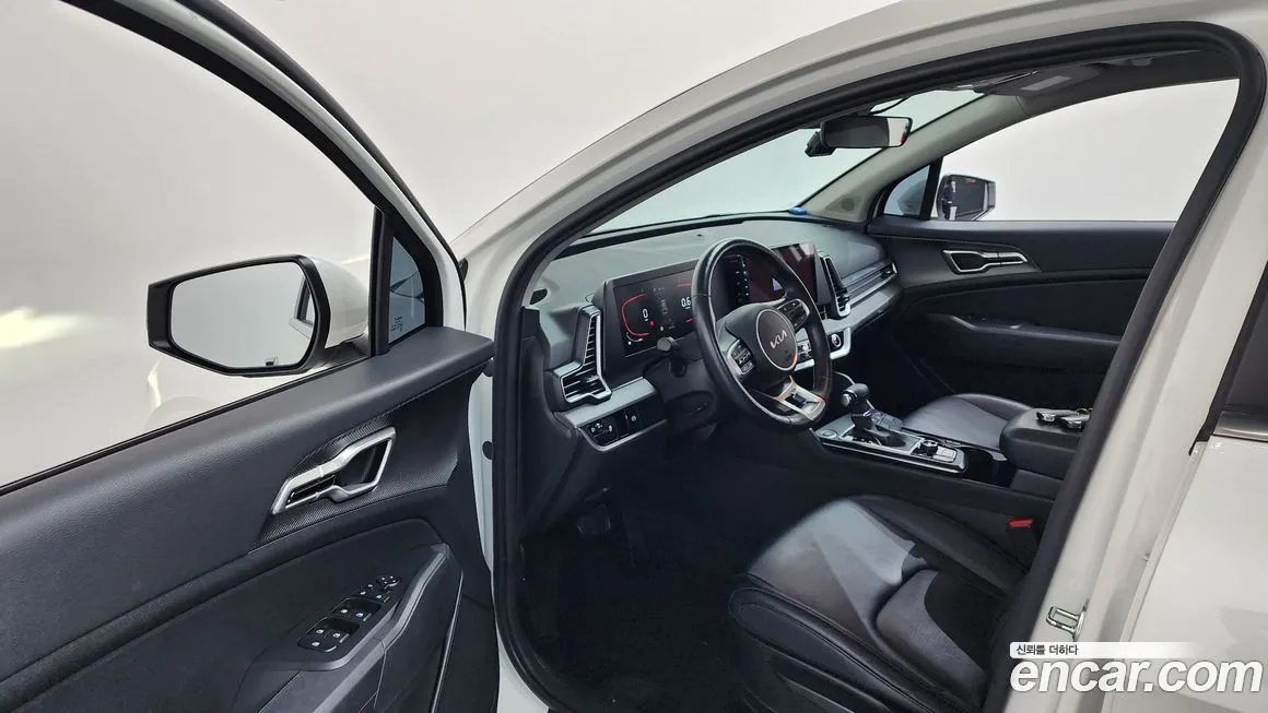 Kia Sportage — фото 8