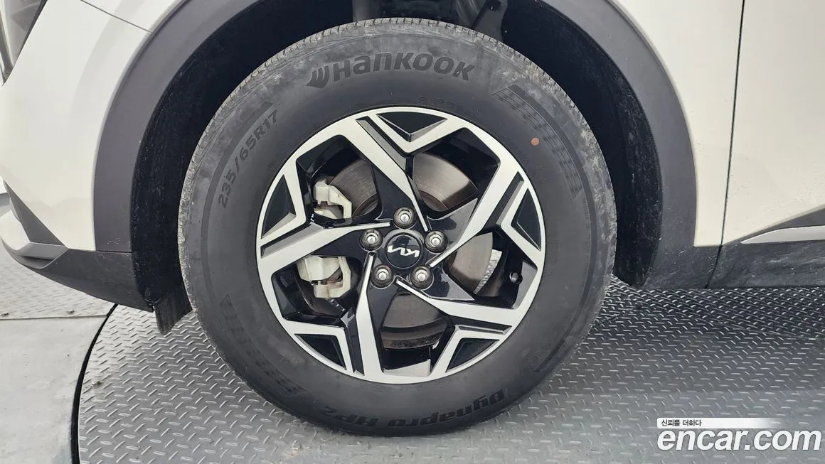 Kia Sportage — фото 6