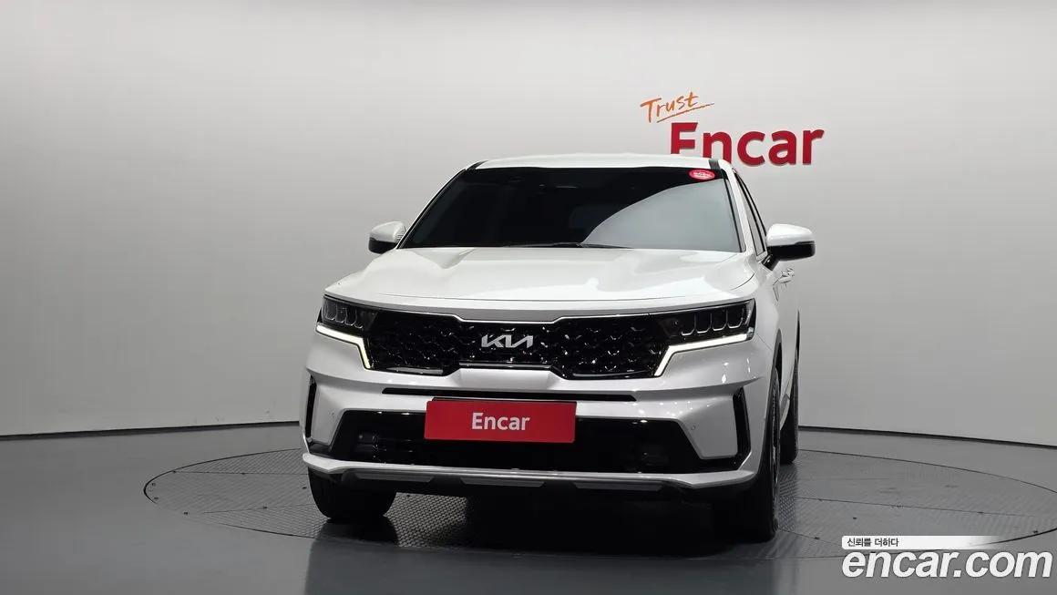 Kia Sorento — фото 5