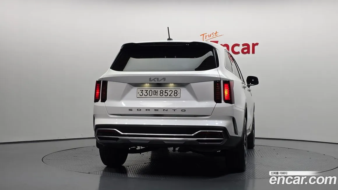 Kia Sorento — фото 3
