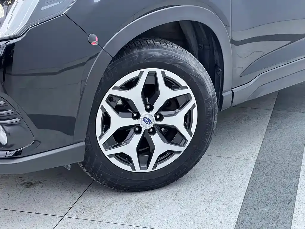 Subaru Forester 2022 из CN, фото 4
