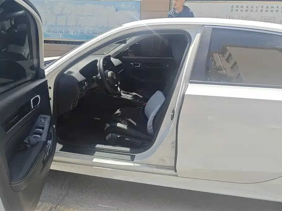 Honda Civic — фото 3