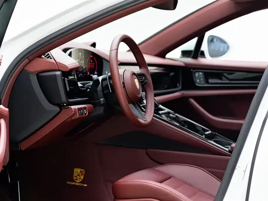 Porsche Panamera — фото 9