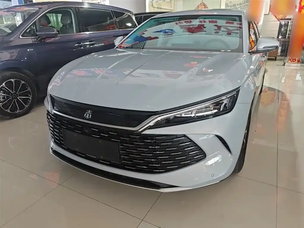 BYD Qin L — фото 10
