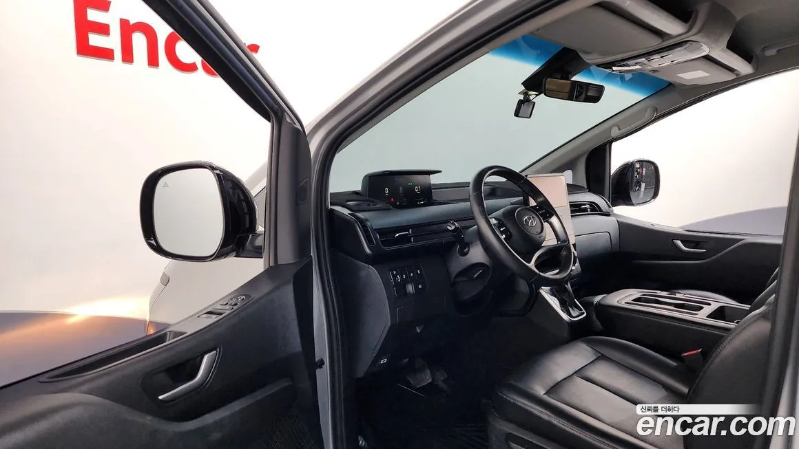 Hyundai Staria 2023 из KR, фото 8