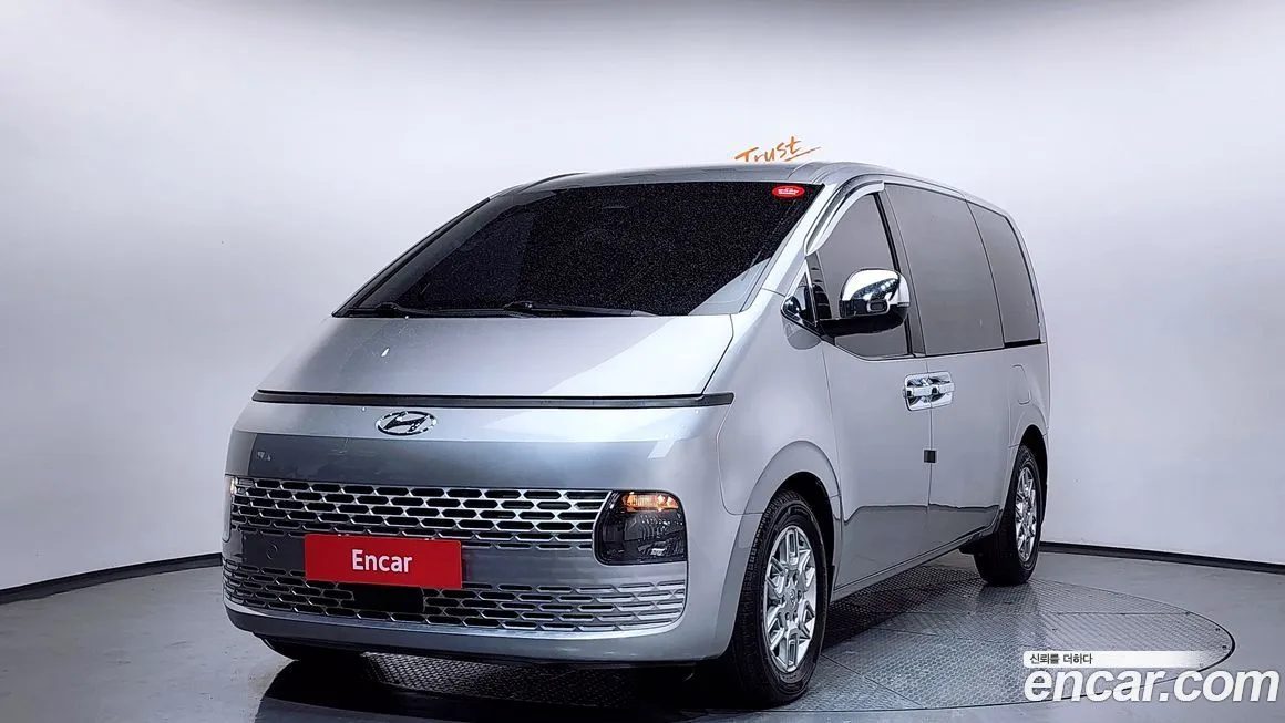 Hyundai Staria 2023 из KR, фото 3