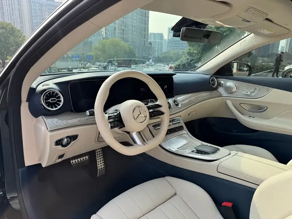 Mercedes-Benz E-Class (Import) — фото 4