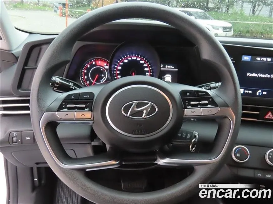 Hyundai AVANTE — фото 9