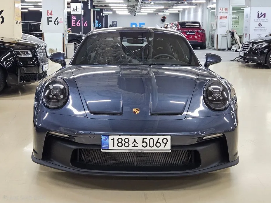 Porsche 911 2022 из KR, фото 2