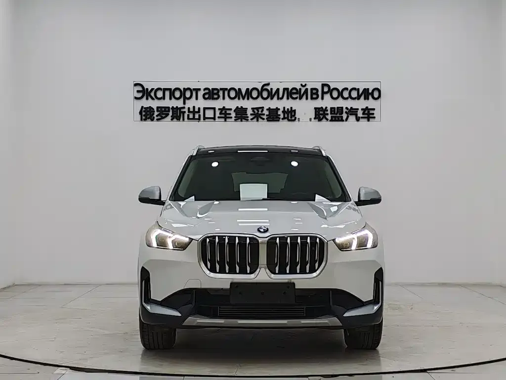 BMW X1 — фото 4