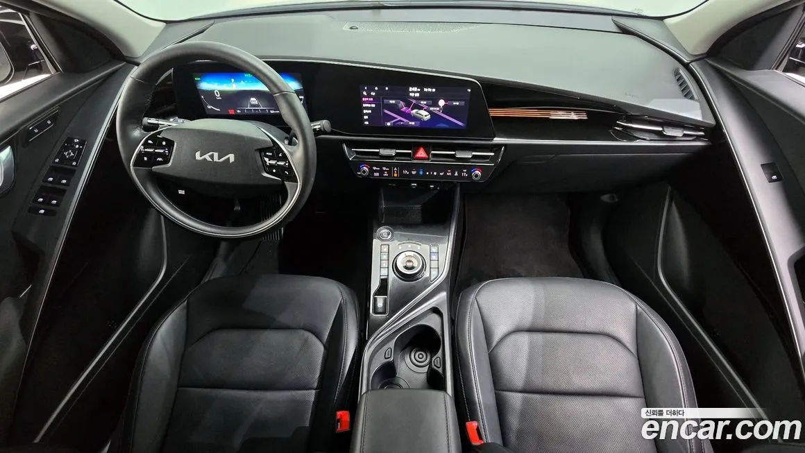 Kia Niro — фото 9