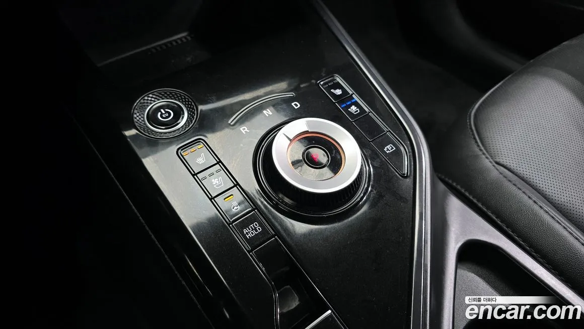 Kia Niro — фото 10