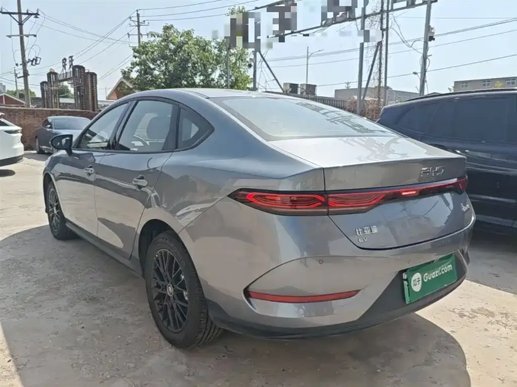 BYD Qin PLUS — фото 9