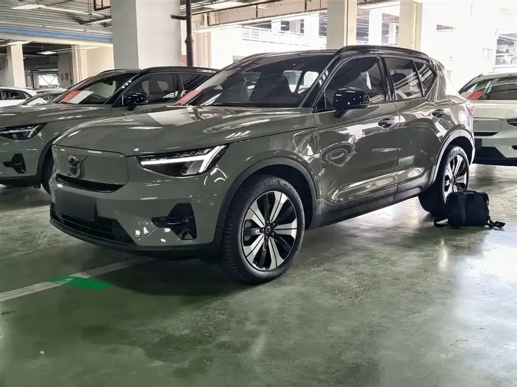 Volvo XC40 NEV 2023 из CN, фото 8