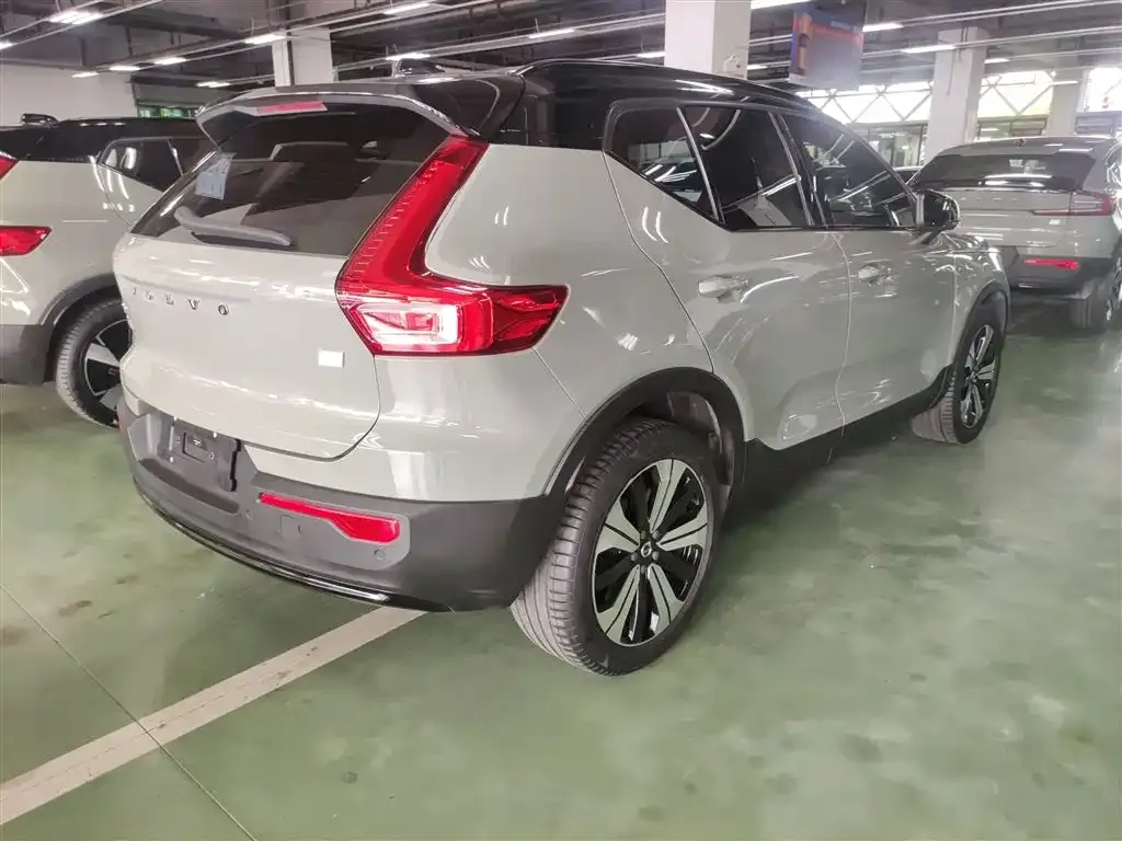 Volvo XC40 NEV 2023 из CN, фото 10