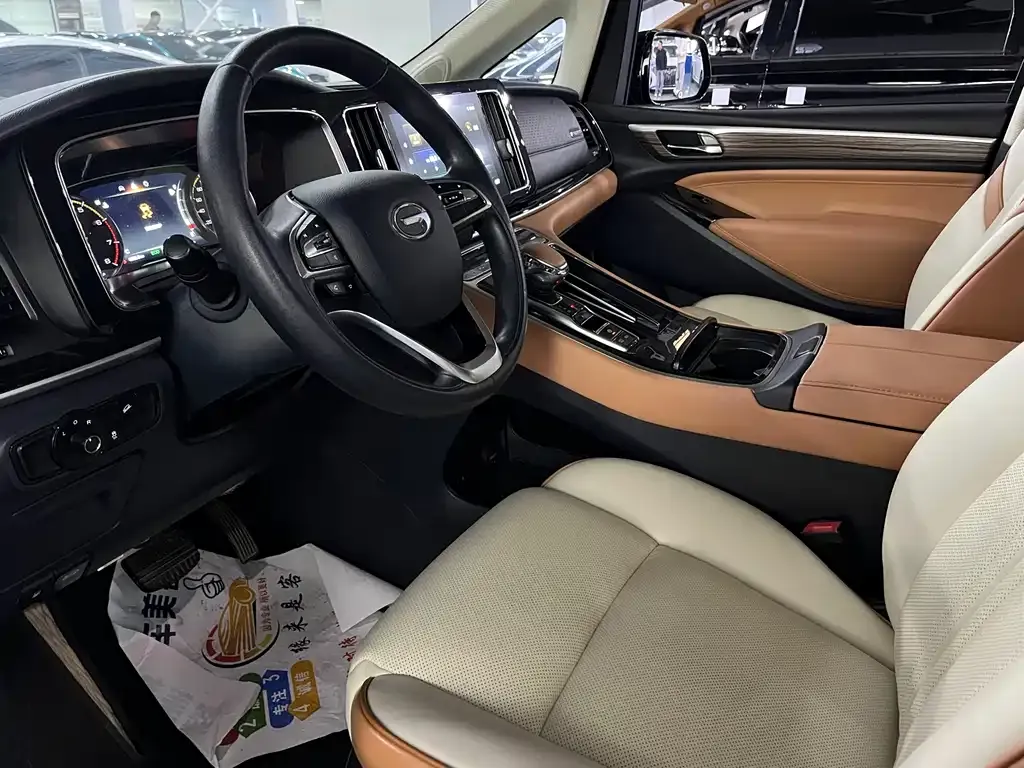 GAC Motor Trumpchi M8 — фото 5