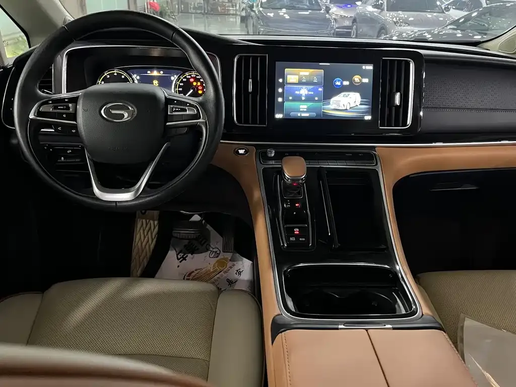 GAC Motor Trumpchi M8 — фото 7