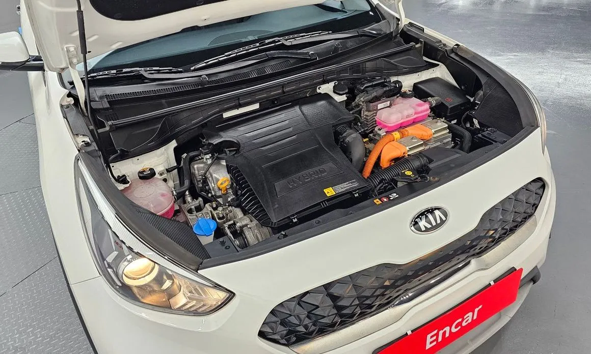 Kia Niro — фото 10