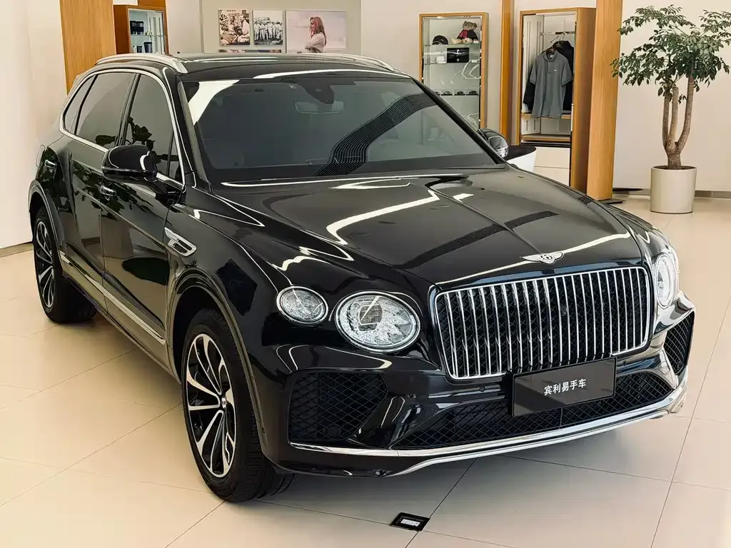 Bentley Bentayga — фото 8