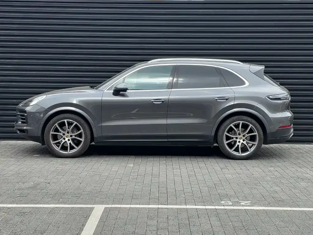Porsche Cayenne — фото 2