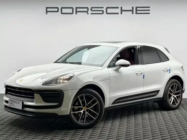 Porsche Macan — фото 1